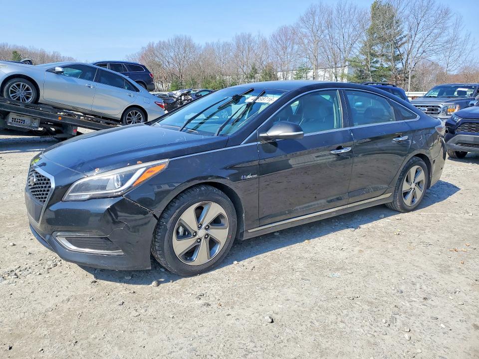 2016 Hyundai Sonata Hybrid მანქანა იყიდება აუქციონზე, vin: KMHE34L10GA026753, აუქციონის ნომერი: 48898716