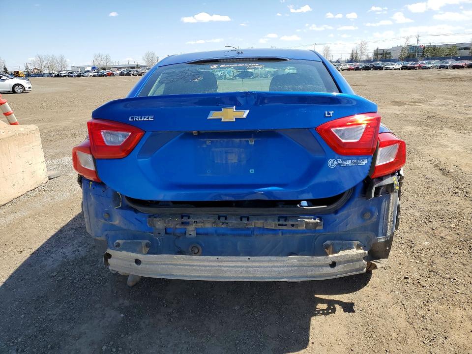 Продаж на аукціоні авто 2018 Chevrolet Cruze, vin: 1G1BE5SM7J7128163, номер лоту: 50792526