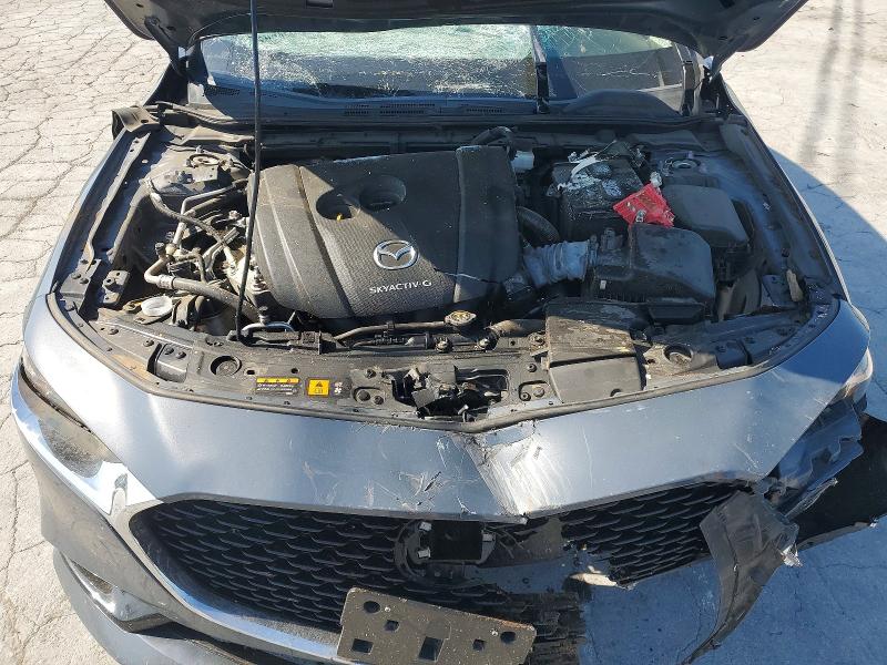Продажа на аукционе авто 2022 Mazda 3, vin: JM1BPACL8N1506547, номер лота: 50921396