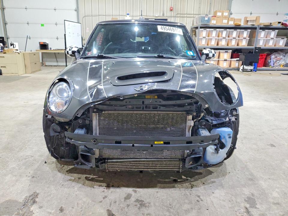 2011 Mini Cooper მანქანა იყიდება აუქციონზე, vin: WMWZP3C59BTX82809, აუქციონის ნომერი: 49546916