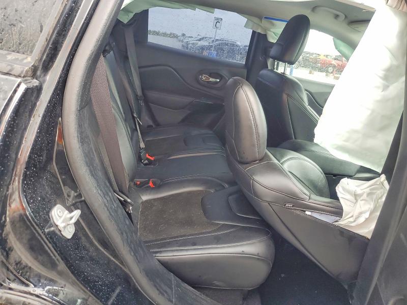 48515996 :رقم المزاد ، 1C4PJLLB7LD586218 vin ، 2020 Jeep Cherokee مزاد بيع