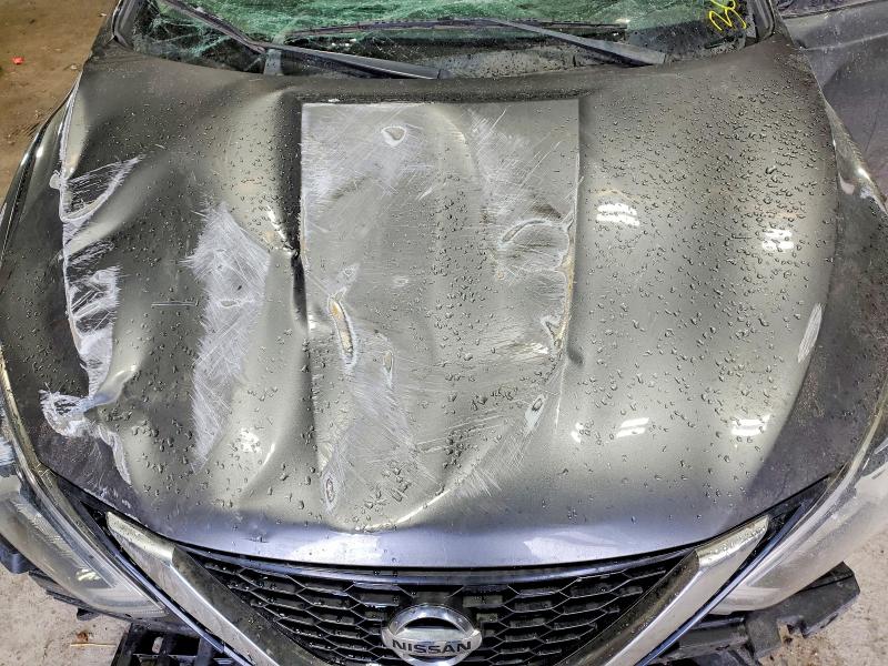 48966026 :رقم المزاد ، 3N1AB7AP5HY366009 vin ، 2017 Nissan Sentra مزاد بيع