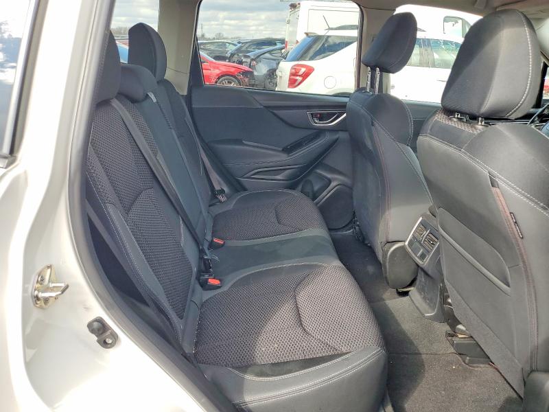 48326336 :رقم المزاد ، JF2SKAEC6KH525890 vin ، 2019 Subaru Forester مزاد بيع