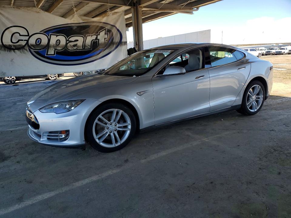 Aukcja sprzedaży 2013 Tesla Model S, vin: 5YJSA1CN9DFP23632, numer aukcji: 50828836
