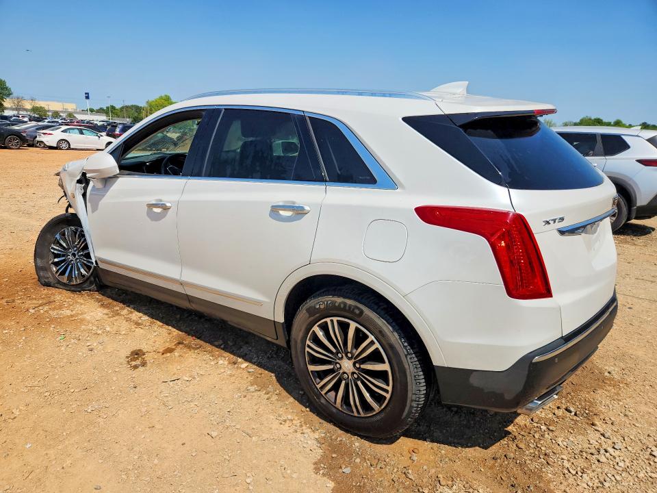 48917676 :رقم المزاد ، 1GYKNDRS6HZ257445 vin ، 2017 Cadillac Xt5 مزاد بيع