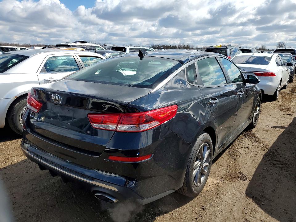 2020 Kia Optima მანქანა იყიდება აუქციონზე, vin: 5XXGT4L3XLG406907, აუქციონის ნომერი: 48505826