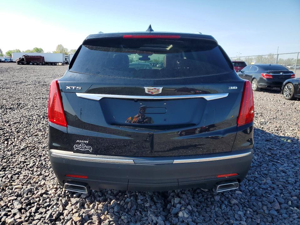 50257476 :رقم المزاد ، 1GYKNDRS3JZ135096 vin ، 2018 Cadillac Xt5 مزاد بيع