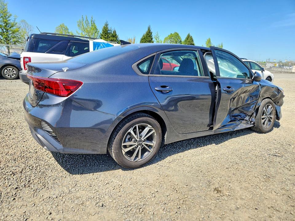 Продажа на аукционе авто 2023 Kia Forte, vin: 3KPF24AD8PE662262, номер лота: 51126106