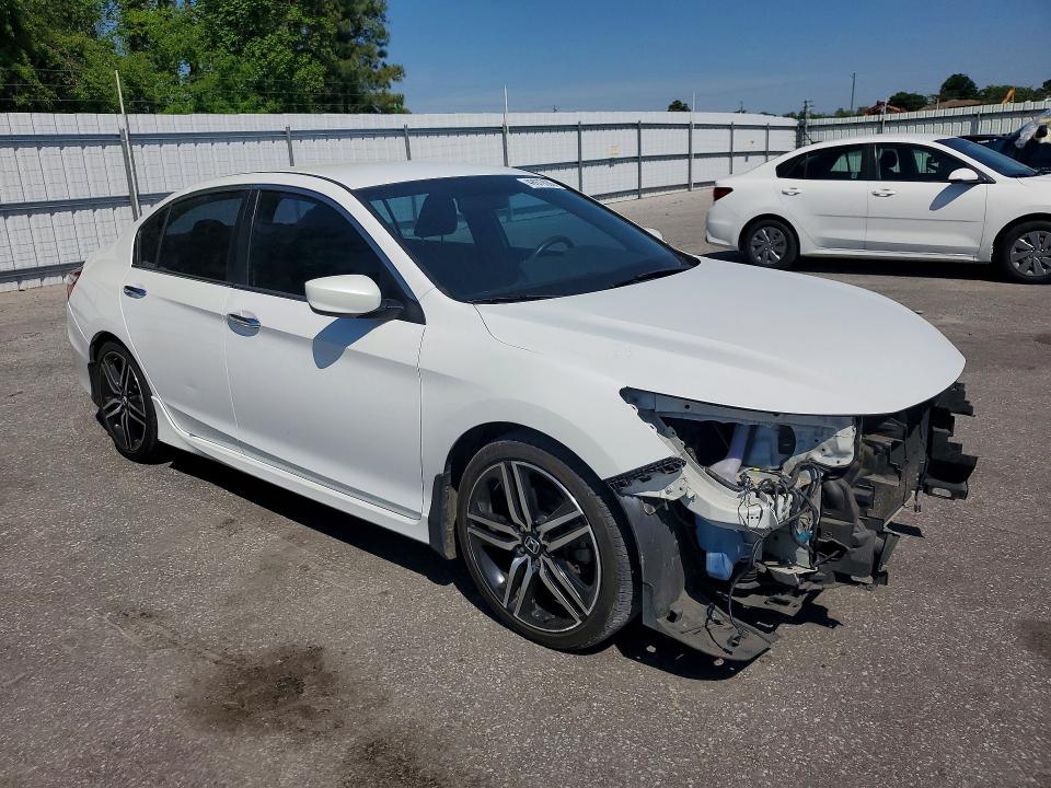 Продажа на аукционе авто 2017 Honda Accord, vin: 1HGCR2F52HA102828, номер лота: 49979086