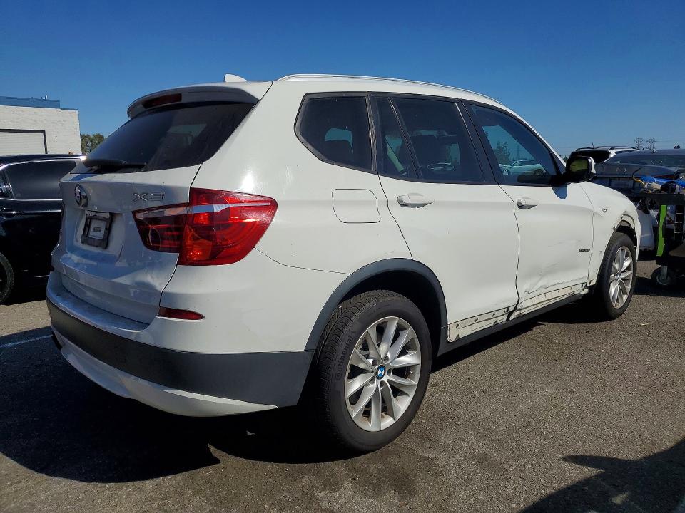 2013 Bmw X3 მანქანა იყიდება აუქციონზე, vin: 5UXWX9C51D0A21030, აუქციონის ნომერი: 48698696