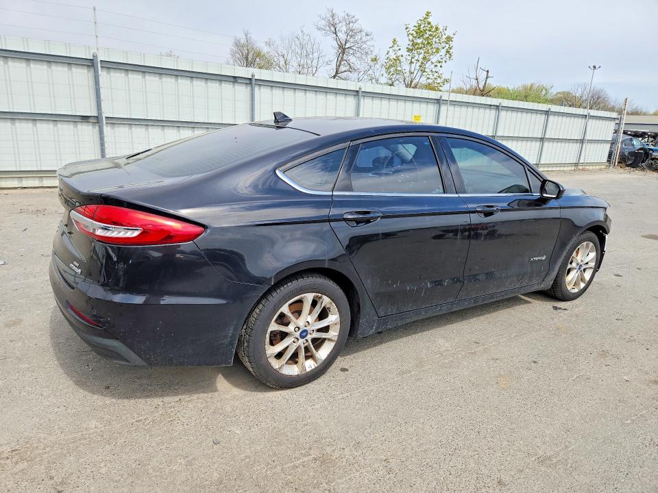Продаж на аукціоні авто 2019 Ford Fusion, vin: 3FA6P0LU6KR158968, номер лоту: 46347186