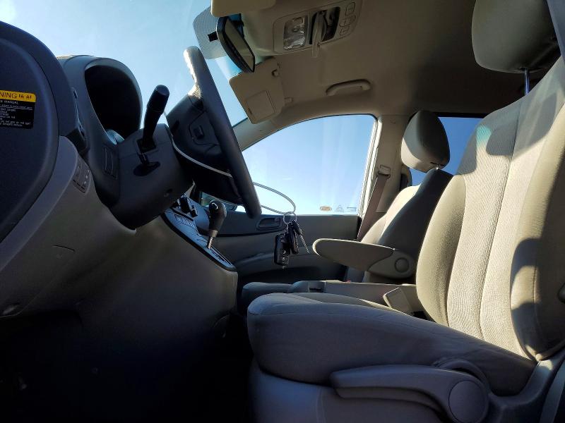 49476106 :رقم المزاد ، KNDMG4C76C6491057 vin ، 2012 Kia Sedona مزاد بيع