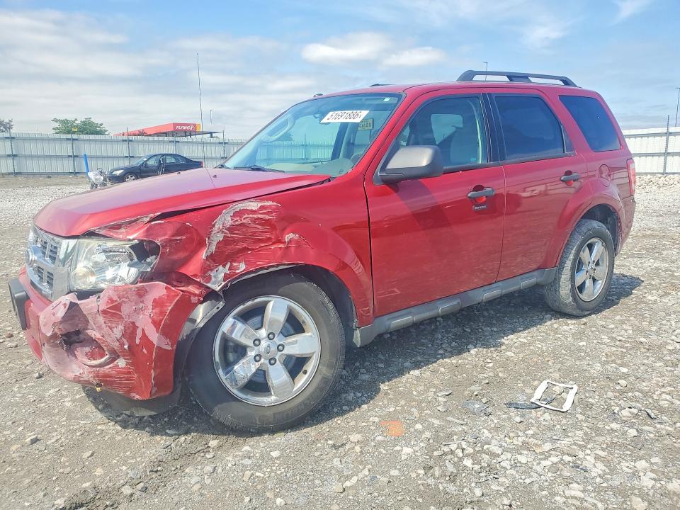 51691886 :رقم المزاد ، 1FMCU0DG4AKB81467 vin ، 2010 Ford Escape مزاد بيع