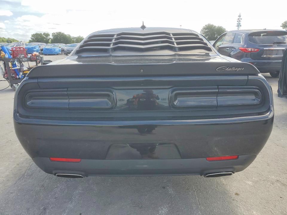 49277526 :رقم المزاد ، 2C3CDZJG7PH553742 vin ، 2023 Dodge Challenger مزاد بيع