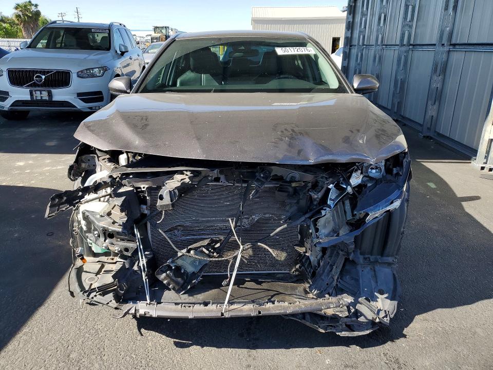 Продажа на аукционе авто 2021 Toyota Camry, vin: 4T1G11AK6MU465331, номер лота: 50172076
