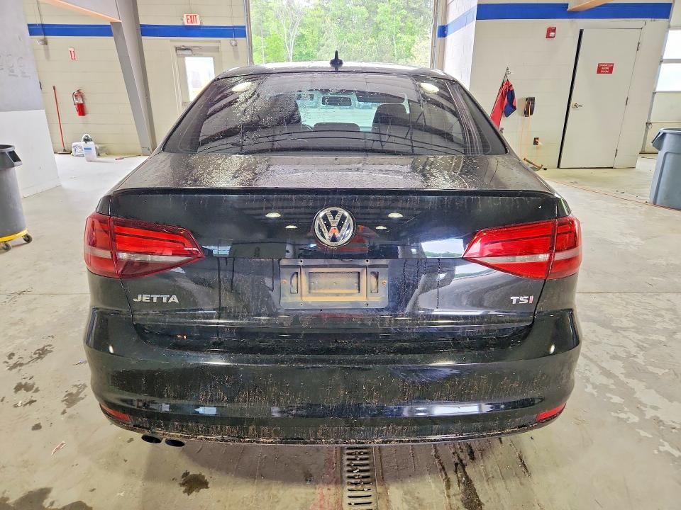 51784396 :رقم المزاد ، 3VWD17AJ4GM294151 vin ، 2016 Volkswagen Jetta مزاد بيع