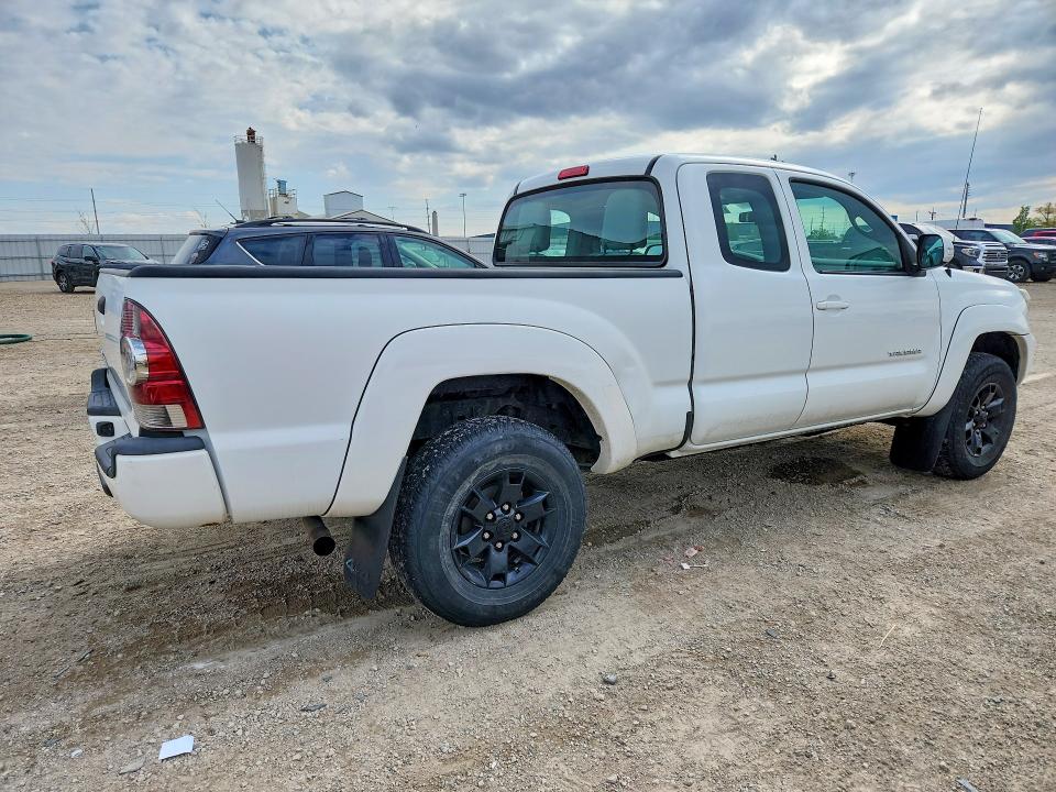 2014 Toyota Tacoma მანქანა იყიდება აუქციონზე, vin: 5TFUX4EN1EX024914, აუქციონის ნომერი: 51842396