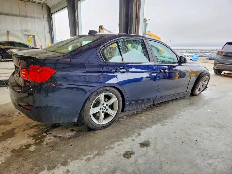 2013 Bmw 328 მანქანა იყიდება აუქციონზე, vin: WBA3B3G54DNR79506, აუქციონის ნომერი: 48425846