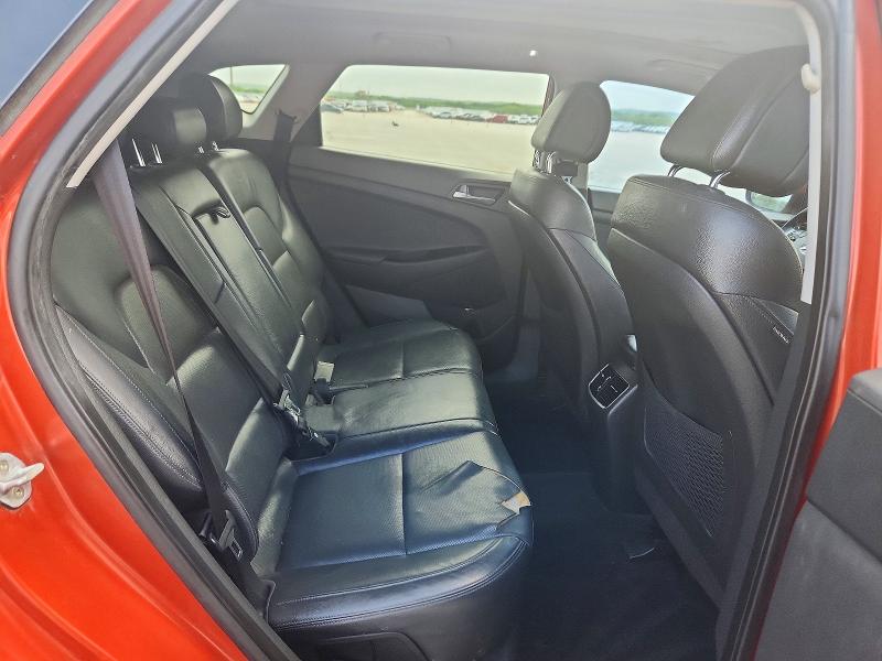 50024416 :رقم المزاد ، KM8J33A29GU029427 vin ، 2016 Hyundai Tucson مزاد بيع