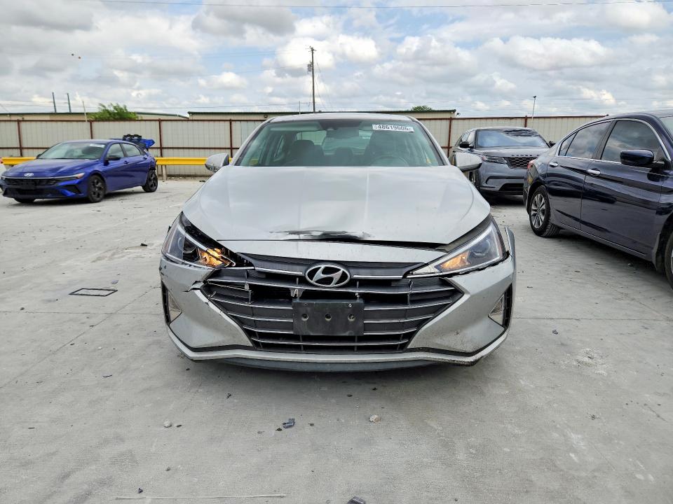 48619606 :رقم المزاد ، 5NPD84LF6KH466619 vin ، 2019 Hyundai Elantra مزاد بيع