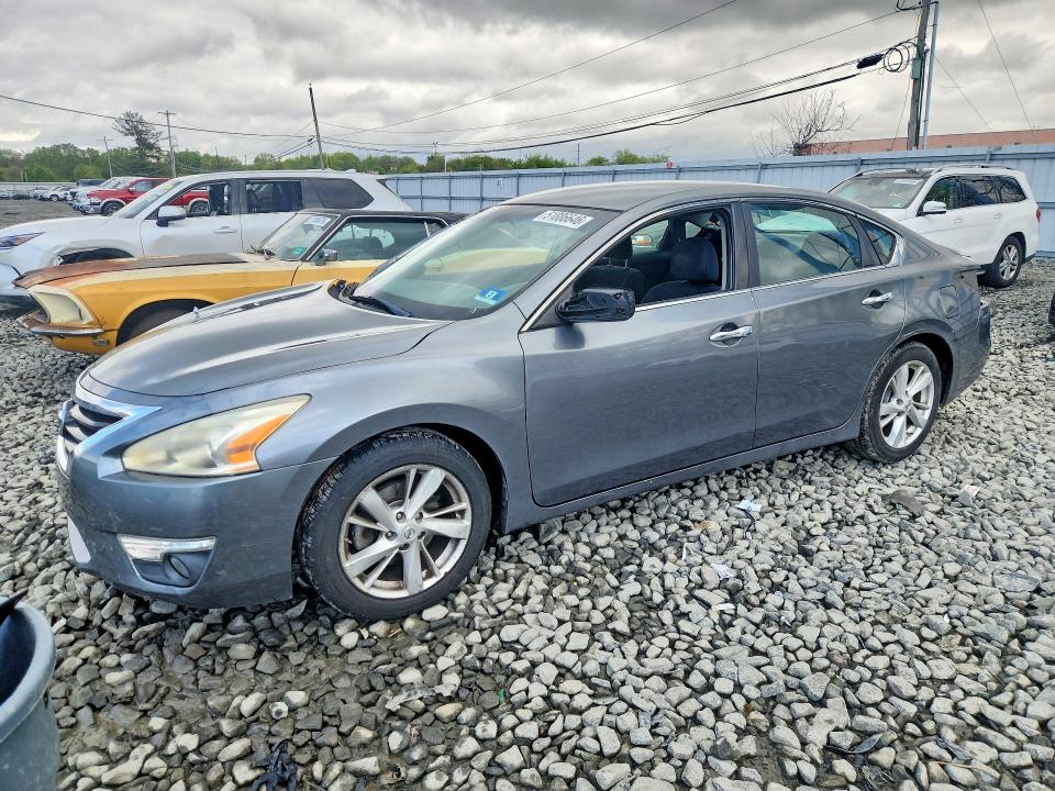 2015 Nissan Altima მანქანა იყიდება აუქციონზე, vin: 1N4AL3AP6FC113800, აუქციონის ნომერი: 51886646