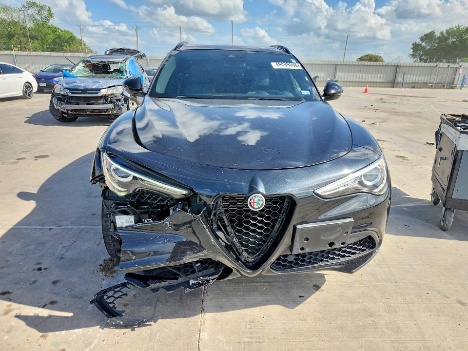 Aukcja sprzedaży 2022 Alfa Romeo Stelvio, vin: ZASPAKBN2N7D24704, numer aukcji: 49499506