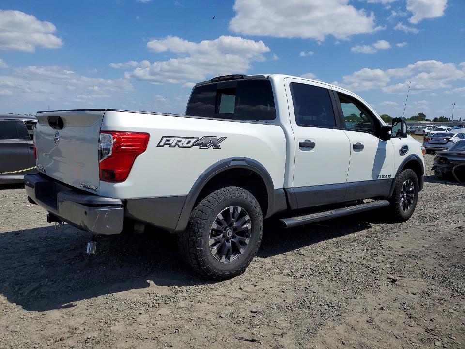 2017 Nissan Titan მანქანა იყიდება აუქციონზე, vin: 1N6AA1E59HN533262, აუქციონის ნომერი: 51346656