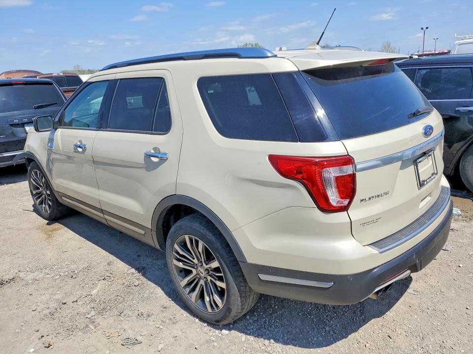 49927736 :رقم المزاد ، 1FM5K8HT3JGB06167 vin ، 2018 Ford Explorer مزاد بيع