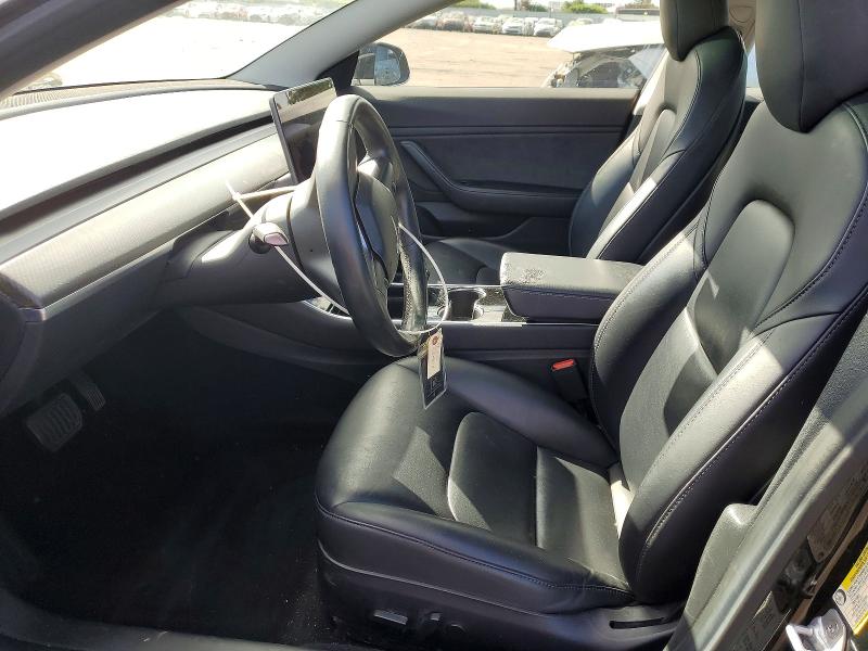 50509646 :رقم المزاد ، 5YJ3E1EAXJF018739 vin ، 2018 Tesla Model 3 مزاد بيع