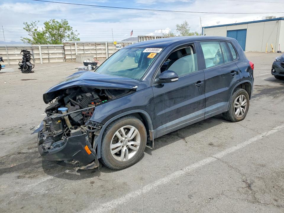 49130086 :رقم المزاد ، WVGBV3AXXEW520181 vin ، 2014 Volkswagen Tiguan مزاد بيع