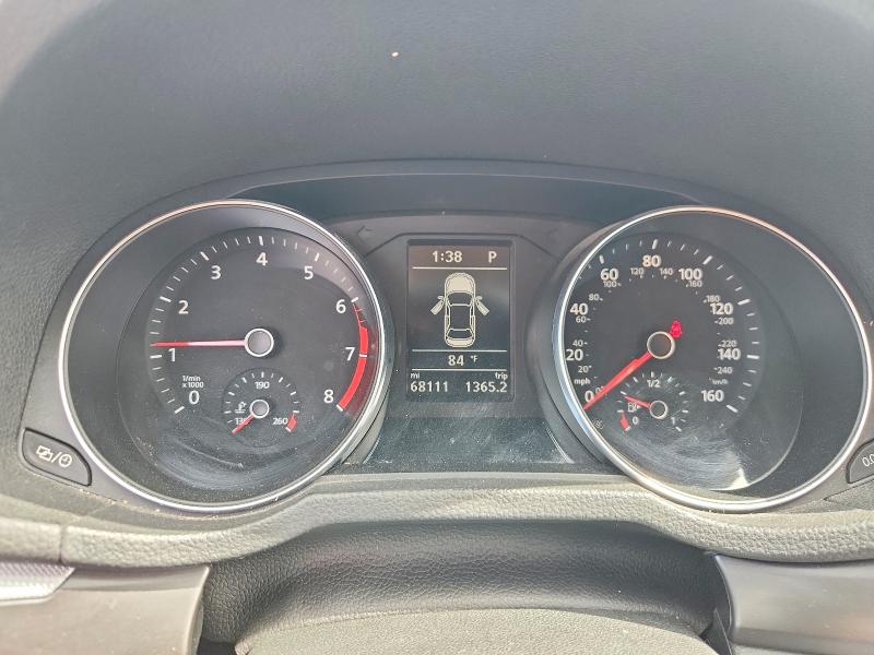 Продажа на аукционе авто 2018 Volkswagen Passat, vin: 1VWAA7A33JC009890, номер лота: 49893256