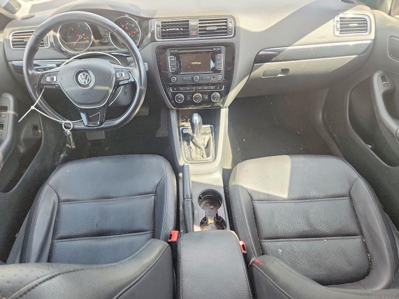 Продажа на аукционе авто 2015 Volkswagen Jetta, vin: 3VWLA7AJ6FM331761, номер лота: 49832726