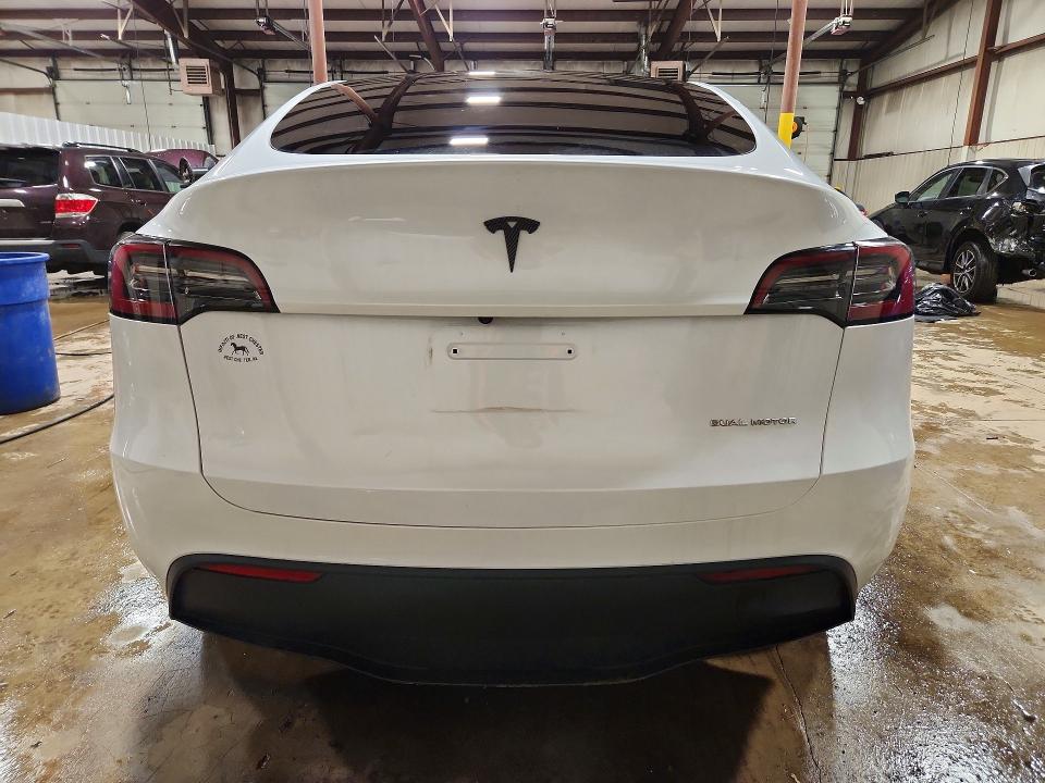 2023 Tesla Model Y მანქანა იყიდება აუქციონზე, vin: 7SAYGDEE4PA100964, აუქციონის ნომერი: 47962716