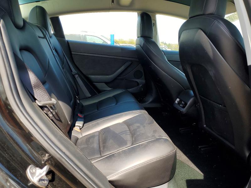 49242886 :رقم المزاد ، 5YJ3E1EA3NF111558 vin ، 2022 Tesla Model 3 مزاد بيع
