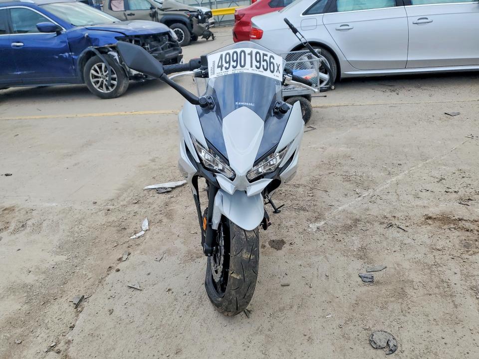 Продажа на аукционе авто 2026 Kawasaki Ex650, vin: ML5EXEP16TDAH0055, номер лота: 49901956