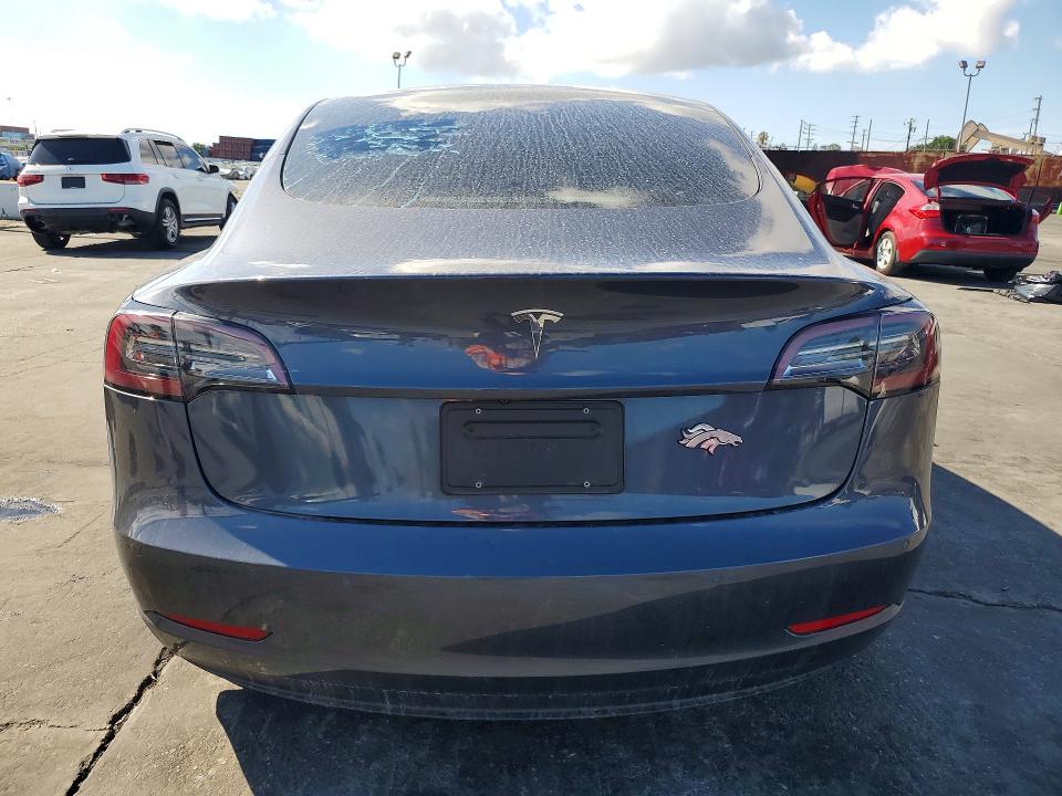2022 Tesla Model 3 მანქანა იყიდება აუქციონზე, vin: 5YJ3E1EA1NF295981, აუქციონის ნომერი: 48125496