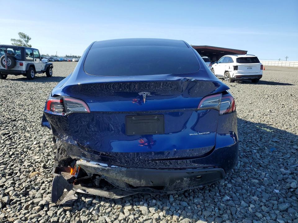 Продаж на аукціоні авто 2024 Tesla Model Y, vin: 7SAYGAEE0RF006844, номер лоту: 49936726