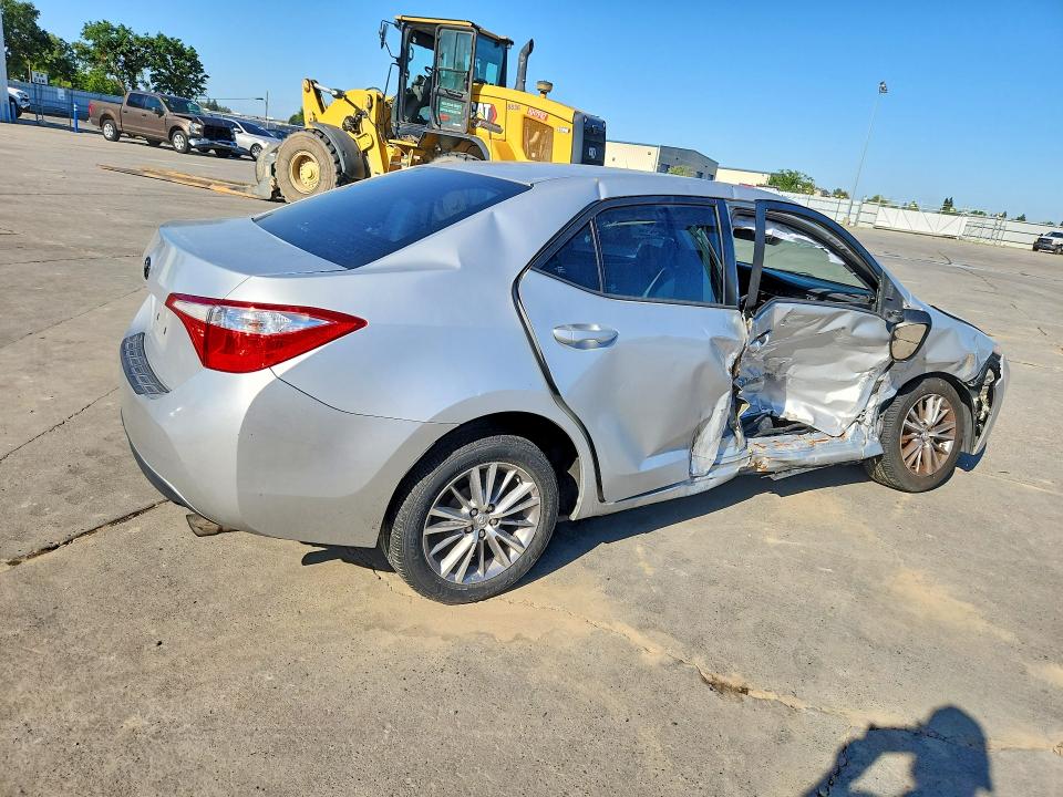 Продаж на аукціоні авто 2015 Toyota Corolla, vin: 5YFBURHE6FP253226, номер лоту: 51468386