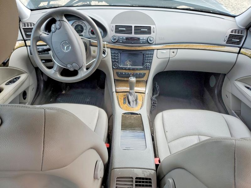 Продажа на аукционе авто 2007 Mercedes-benz E, vin: WDBUF56X37B157276, номер лота: 49586106