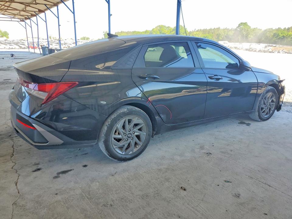 2024 Hyundai Elantra მანქანა იყიდება აუქციონზე, vin: KMHLM4DG5RU661394, აუქციონის ნომერი: 50215136