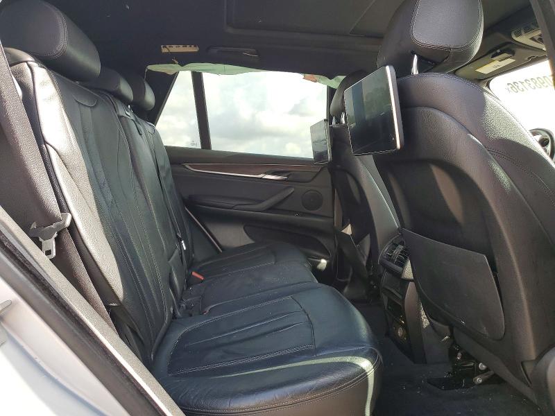 50983136 :رقم المزاد ، 5UXKR2C39H0U23170 vin ، 2017 Bmw X5 مزاد بيع