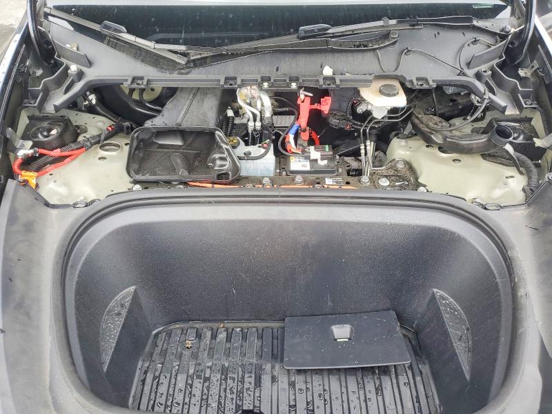 2025 Tesla Model Y მანქანა იყიდება აუქციონზე, vin: 7SAYGDEE8SF305845, აუქციონის ნომერი: 48268326