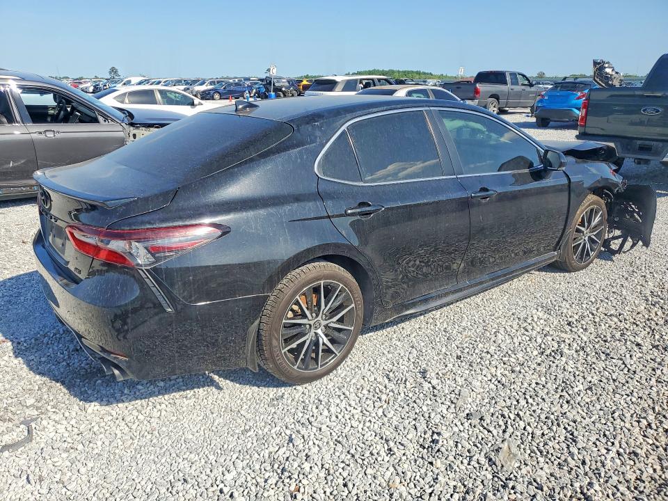 Продаж на аукціоні авто 2023 Toyota Camry, vin: 4T1G11AK4PU772839, номер лоту: 49743436
