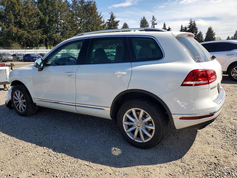 50856206 :رقم المزاد ، WVGEF9BP0FD006784 vin ، 2015 Volkswagen Touareg مزاد بيع