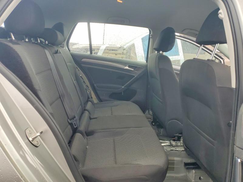 2018 Volkswagen Golf მანქანა იყიდება აუქციონზე, vin: 3VWG17AU6JM293100, აუქციონის ნომერი: 48718076