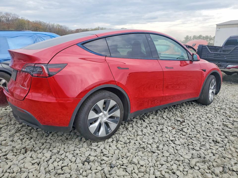 48141726 :رقم المزاد ، 7SAYGAEE4PF615660 vin ، 2023 Tesla Model Y مزاد بيع
