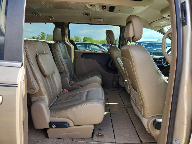 50243146 :رقم المزاد ، 2C4RC1BGXDR796587 vin ، 2013 Chrysler Town & Country مزاد بيع