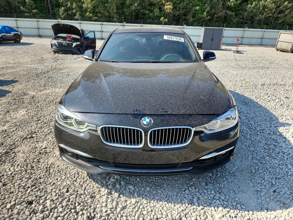 50651636 :رقم المزاد ، WBA8B9G51HNU48746 vin ، 2017 Bmw 330 مزاد بيع