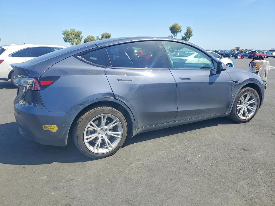 Продаж на аукціоні авто 2022 Tesla Model Y, vin: 7SAYGDEE2NF571852, номер лоту: 50189106