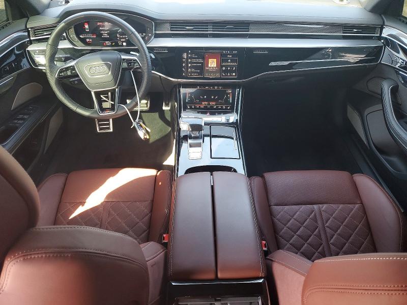 48603306 :رقم المزاد ، WAULSAF80RN012625 vin ، 2024 Audi S8 مزاد بيع